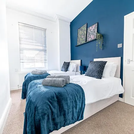 Spacious 3 Bedroom Barrow-in-Furness