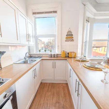 Hotel Spacious 3 Bedroom